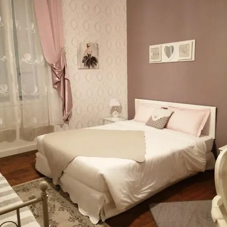 Guest house Les Caleches De Saint-Sozy